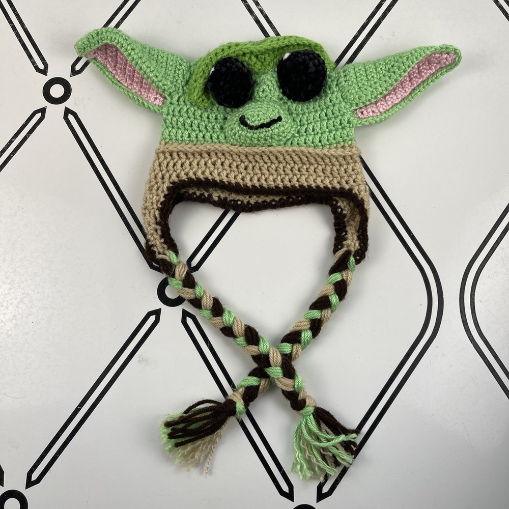 Star Wars Crocheted Grogu The Child‎ Baby Yoda Winter Hat 8"W x 6.5" D